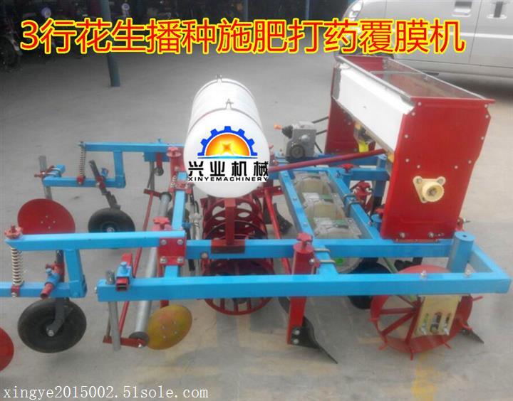 多功能玉米花生覆膜机 播种施肥喷药一体覆膜机 覆膜机厂家